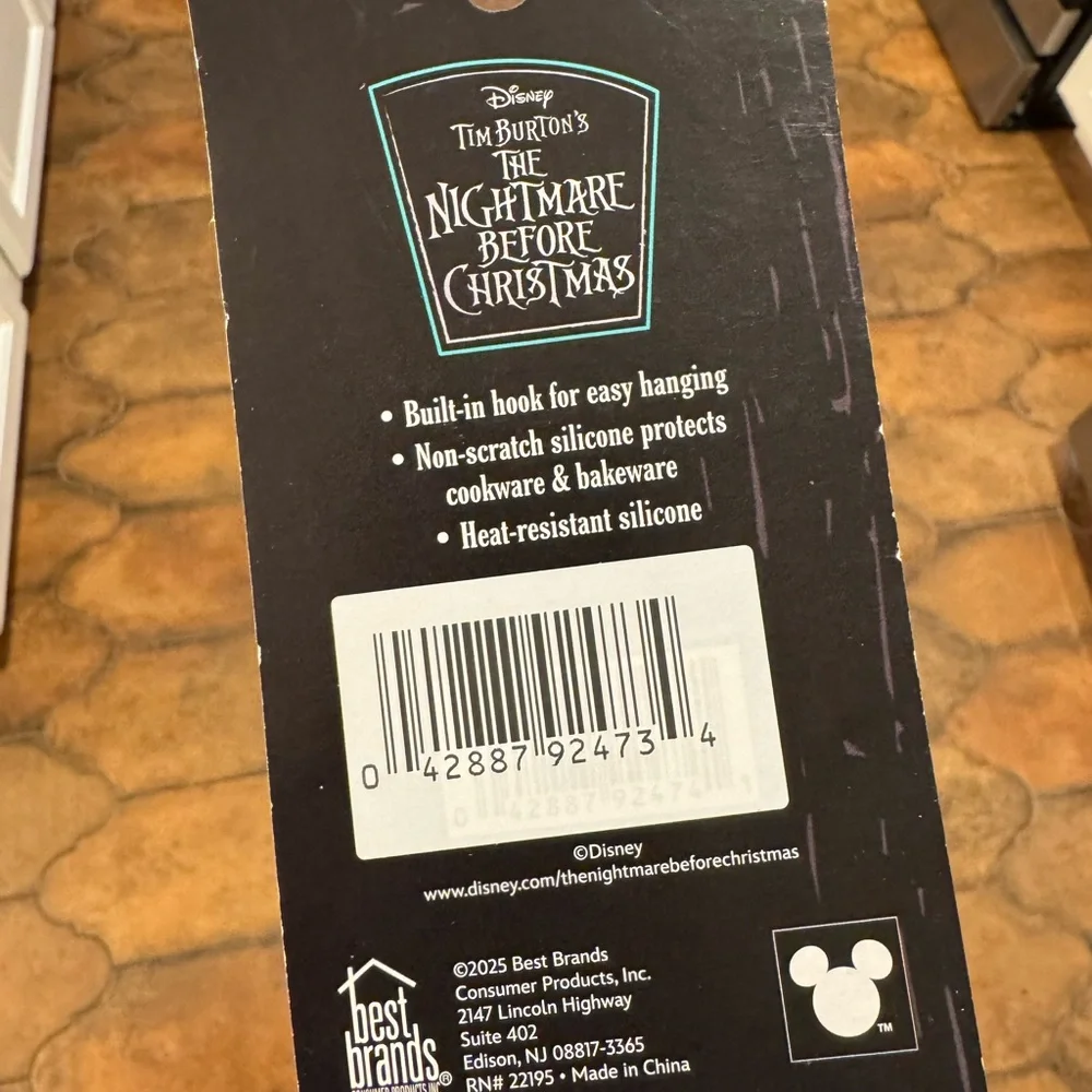 Disney The Nightmare Before Christmas Silicone Spatula 24ct Baking Liners Set